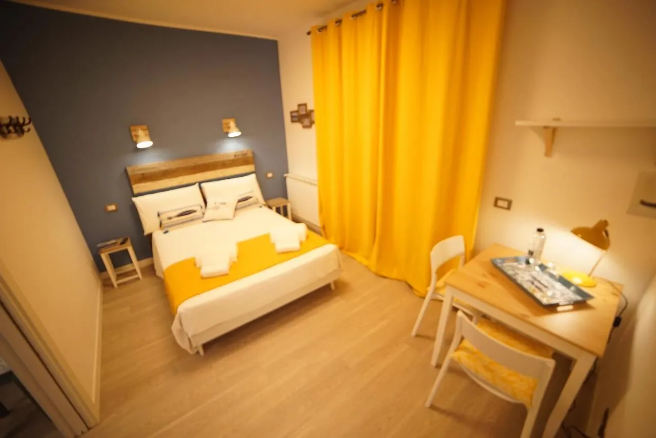Couette-café Bed and Breakfast Fermatiqui à Ravenne Italie